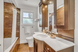 4 Piece Bathroom at 25 Fenelon Drive, Parkwoods-Donalda, Toronto