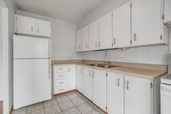 Kitchen at 405 - 1801 O'connor Drive, Victoria Village, Toronto