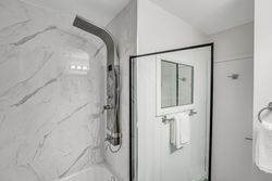 4 Piece Bathroom at 16 Tuna Court, Parkwoods-Donalda, Toronto