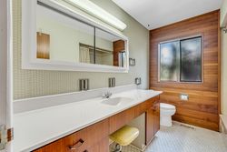 4 Piece Bathroom at 12 Ruden Crescent, Parkwoods-Donalda, Toronto