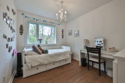 Bedroom at 151 Three Valleys Drive, Parkwoods-Donalda, Toronto