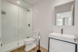 3 Piece Ensuite Bathroom at 430 - 150 Logan Avenue, South Riverdale, Toronto