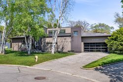 Front at 11 Sandpiper Court, Parkwoods-Donalda, Toronto