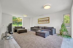Family Room at 11 Sandpiper Court, Parkwoods-Donalda, Toronto