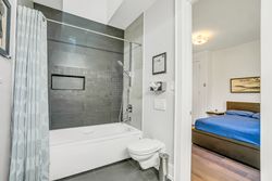 5 Piece Jack & Jill Bathroom at 11 Sandpiper Court, Parkwoods-Donalda, Toronto
