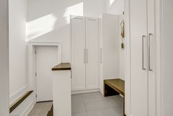 Mudroom at 11 Sandpiper Court, Parkwoods-Donalda, Toronto