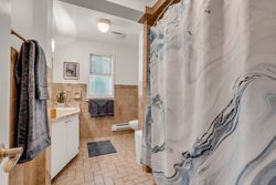 4 Piece Bathroom at 55 Hemford Crescent, Banbury-Don Mills, Toronto