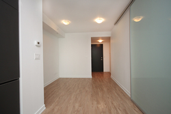 Den at 309 - 377 Madison Avenue, Casa Loma, Toronto