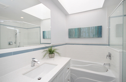 4 Piece Bathroom at 6 Barnwood Court, Parkwoods-Donalda, Toronto