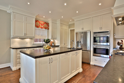 Kitchen at 255 Dawlish Avenue, Bridle Path-Sunnybrook-York Mills, Toronto