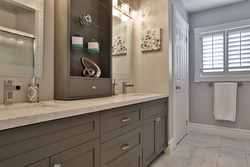 5 Piece Semi-Ensuite Bathroom at 147 Manse Road, West Hill, Toronto