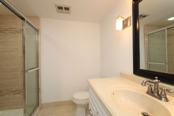 3 Piece Ensuite Bathroom at 1002 - 205 Wynford Drive, Banbury-Don Mills, Toronto