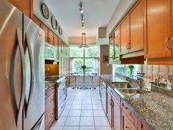 Kitchen at 914 - 38 William Carson Crescent, St. Andrew-Windfields, Toronto