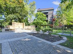 Park at 305 - 150 St. Clair Avenue W, Yonge-St. Clair, Toronto