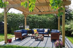 Backyard at 20 Shaunavon Hts Crescent, Parkwoods-Donalda, Toronto
