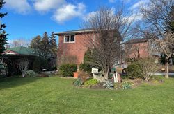 Side Yard at 2 Royal Doulton Drive, Parkwoods-Donalda, Toronto
