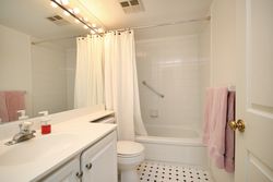 4 Piece Bathroom at 503 - 1210 Don Mills Road, Banbury-Don Mills, Toronto