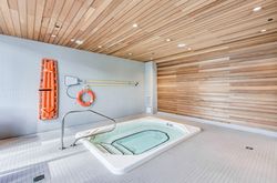 Amenities at 1012 - 8 Mercer Street, Waterfront Communities C1, Toronto