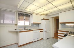 Kitchen at 72 Overbank Crescent, Parkwoods-Donalda, Toronto