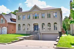 Front at 9 Cotswold Crescent, St. Andrew-Windfields, Toronto