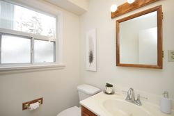 Powder Room at 40 Monarchwood Crescent, Parkwoods-Donalda, Toronto