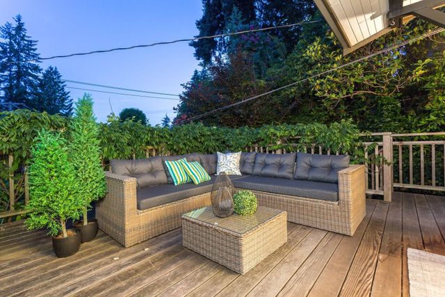 3288-travers-avenue-west-bay-west-vancouver-17 at 3288 Travers Avenue, West Bay, West Vancouver