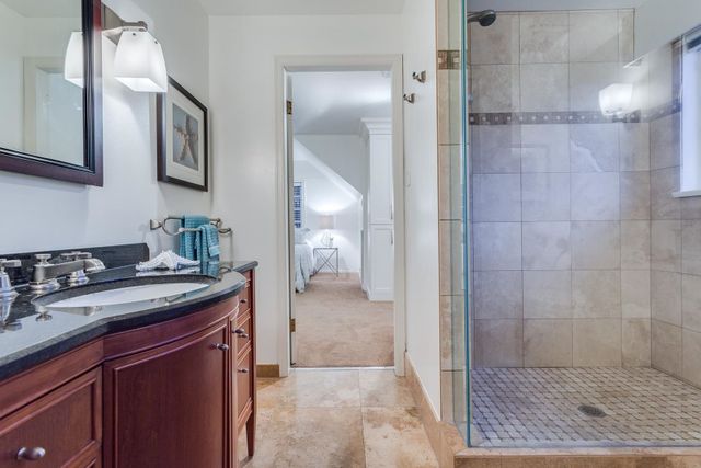 3288-travers-avenue-west-bay-west-vancouver-21 at 3288 Travers Avenue, West Bay, West Vancouver