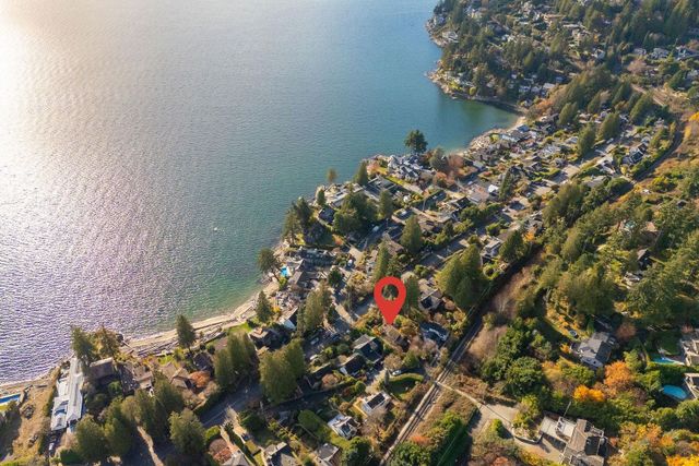 3288-travers-avenue-west-bay-west-vancouver-26 at 3288 Travers Avenue, West Bay, West Vancouver