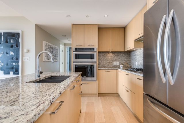 150-w-15th-street-central-lonsdale-north-vancouver-10 at 1107 - 150 W 15th Street, Central Lonsdale, North Vancouver