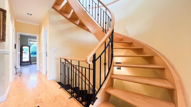 2352-marine-drive-dundarave-west-vancouver-04 at 2352 Marine Drive, Dundarave, West Vancouver