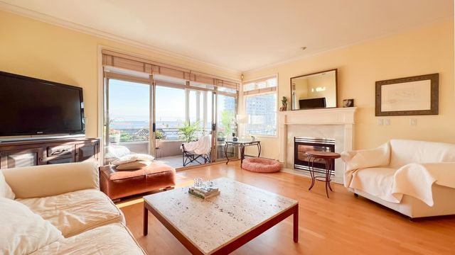 2352-marine-drive-dundarave-west-vancouver-07 at 2352 Marine Drive, Dundarave, West Vancouver