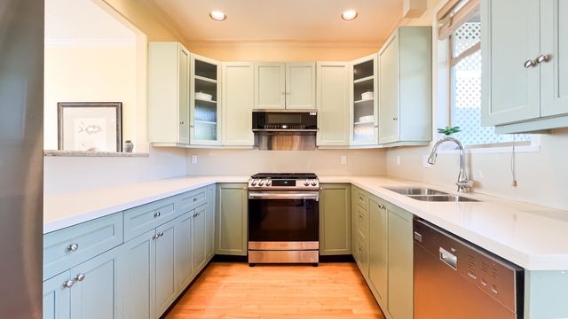 2352-marine-drive-dundarave-west-vancouver-14 at 2352 Marine Drive, Dundarave, West Vancouver