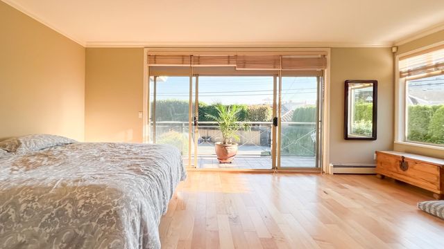 2352-marine-drive-dundarave-west-vancouver-28 at 2352 Marine Drive, Dundarave, West Vancouver