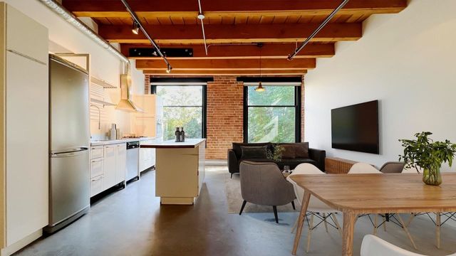 55-e-cordova-street-downtown-ve-vancouver-east-03 at 215 - 55 E Cordova Street, Downtown VE, Vancouver East