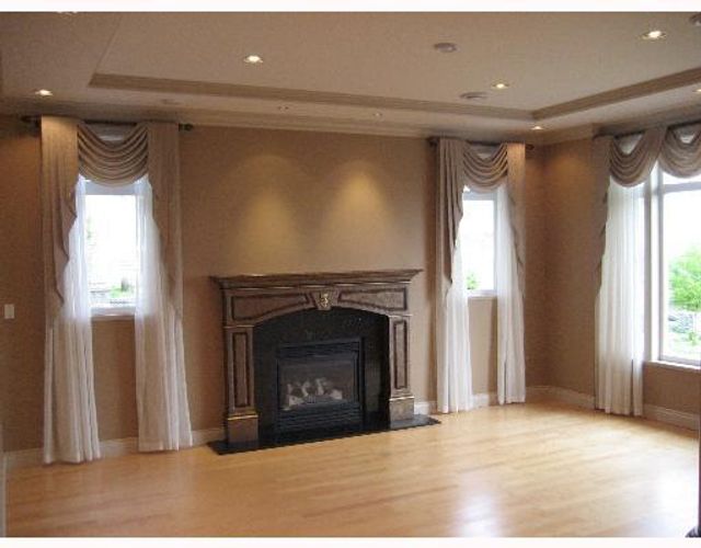 54694 at 2323 Orchard Lane, West Vancouver