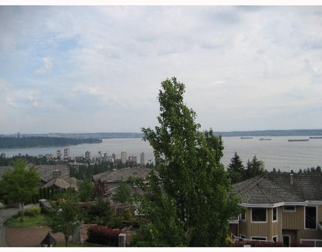 54701 at 2323 Orchard Lane, West Vancouver