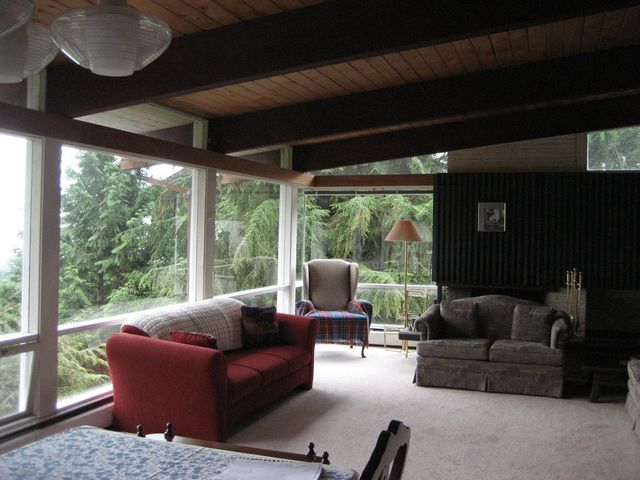 2128 at 58 Bonnymuir Place, West Vancouver