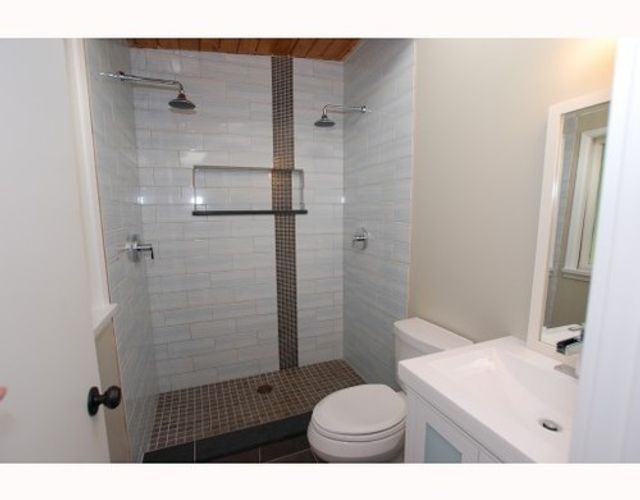 55243 at 542 Greenway Avenue, North Vancouver