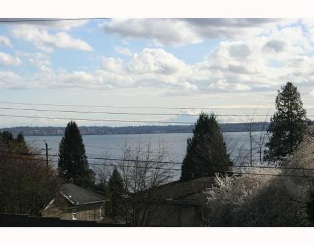 54936 at 2659 Marine Drive, West Vancouver