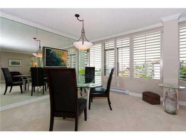 54835 at 802 - 1480 Duchess Avenue, West Vancouver