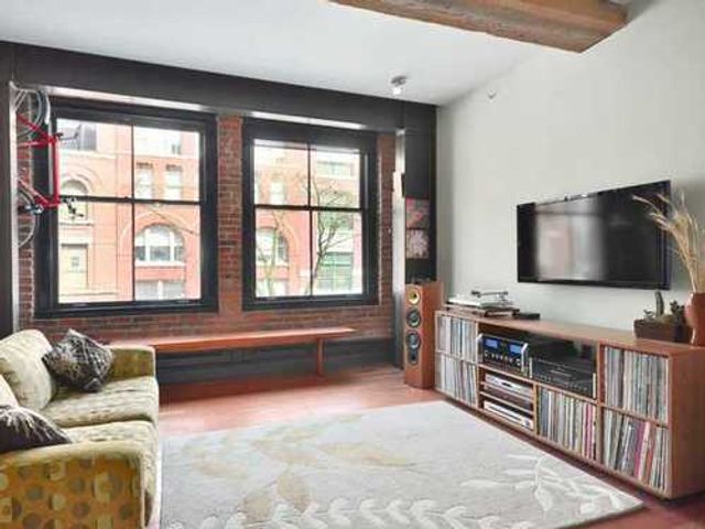 55291 at 205 - 310 Water Street, Vancouver West