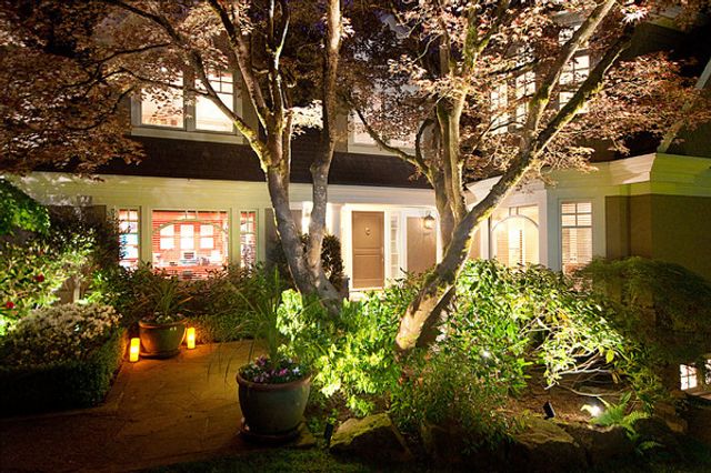 55183 at 1982 Inglewood Avenue, West Vancouver