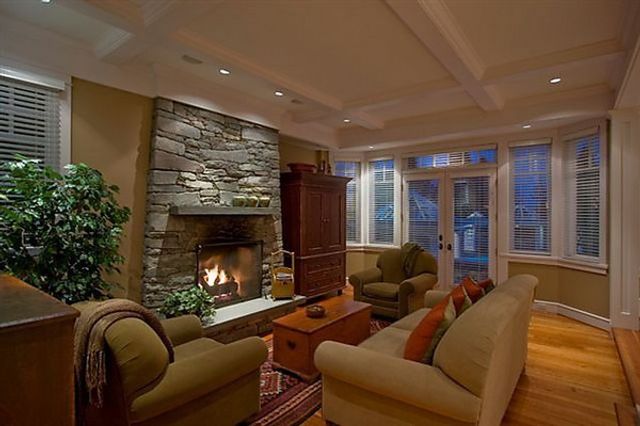 55190 at 1982 Inglewood Avenue, West Vancouver