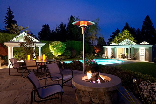 55212 at 1982 Inglewood Avenue, West Vancouver