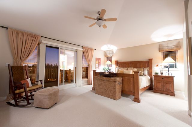 2697 at 40 Fernway Drive, Port Moody