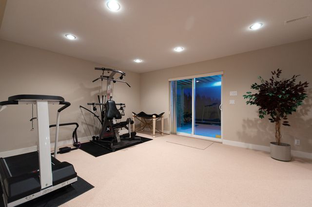 2731 at 40 Fernway Drive, Port Moody