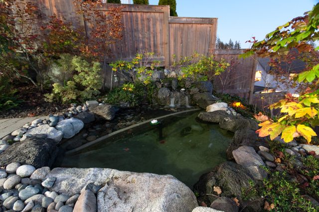 2732 at 40 Fernway Drive, Port Moody