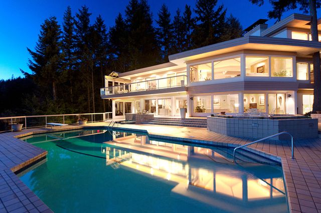 3503 at 4060 Almondel Road, West Vancouver