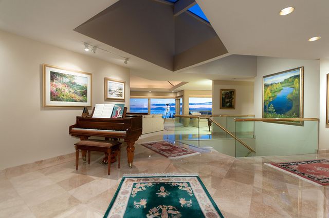 3505 at 4060 Almondel Road, West Vancouver