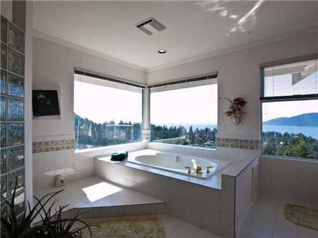 55283 at 5502 Westhaven Road, West Vancouver